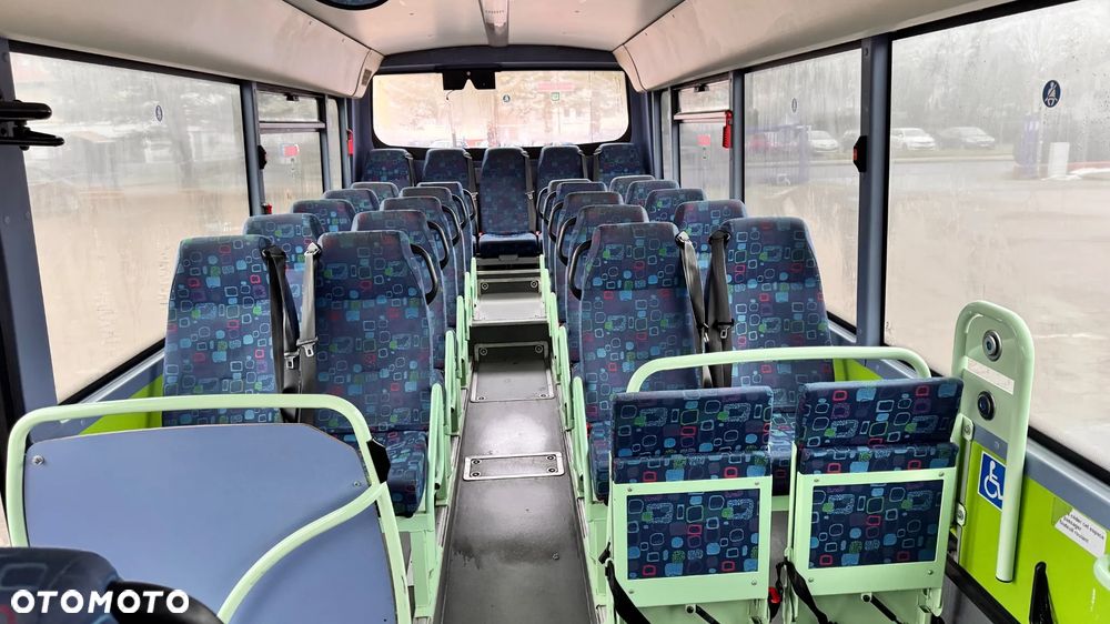 Irisbus Recreo Crosway / 59+1 miejsc/ winda / Klima /ŁADNY !! / CENA: 79000zł netto - 8