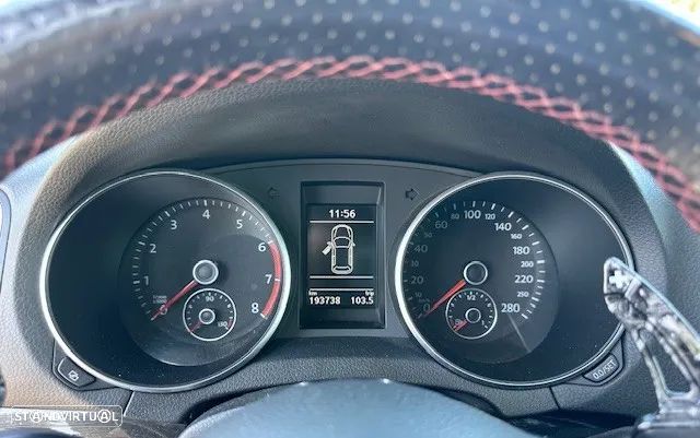 VW Golf 2.0 GTI DSG - 9