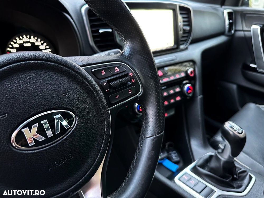 Kia Sportage 2,0 CRDI AWD GT Line - 18