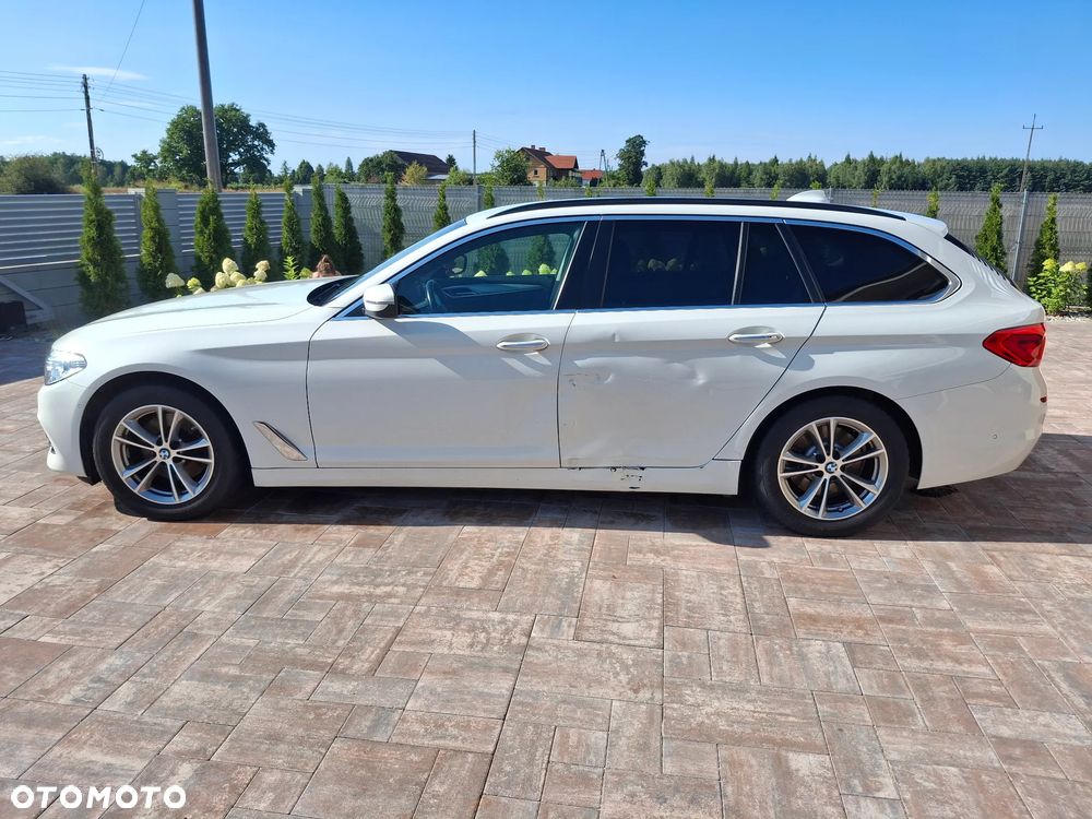 BMW Seria 5 520d Luxury Line - 6