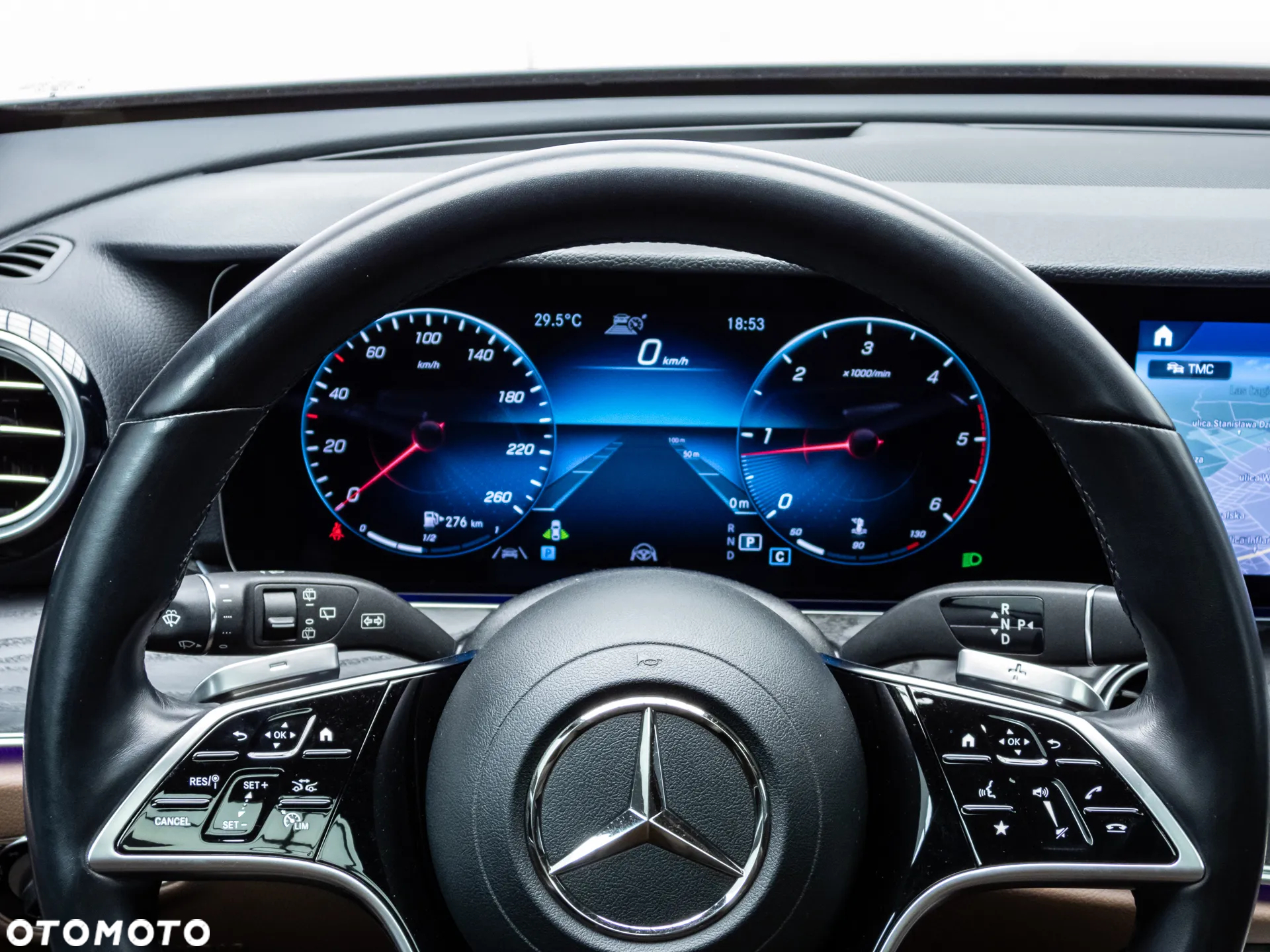 Mercedes-Benz Klasa E 220 d 4-Matic All-Terrain Avantgarde - 18