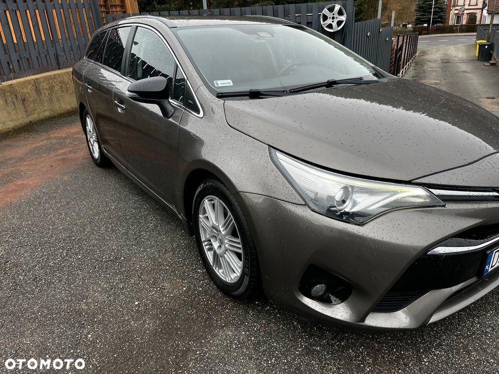 Toyota Avensis 2.0 Prestige MS - 2