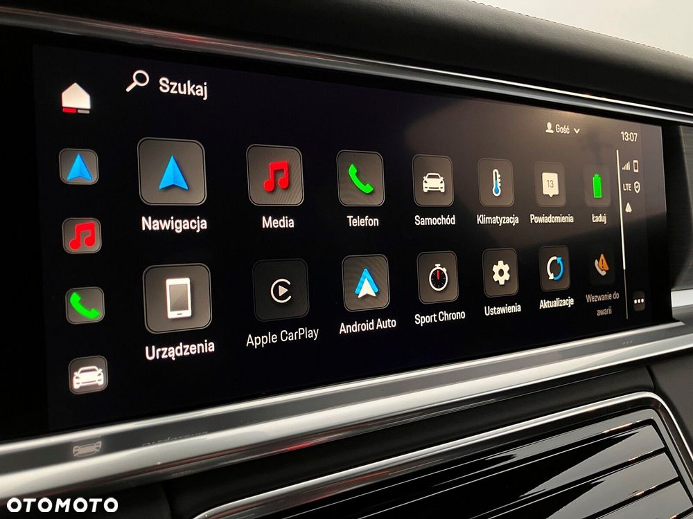 Porsche Panamera - 30