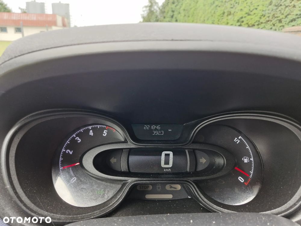Opel Vivaro - 35