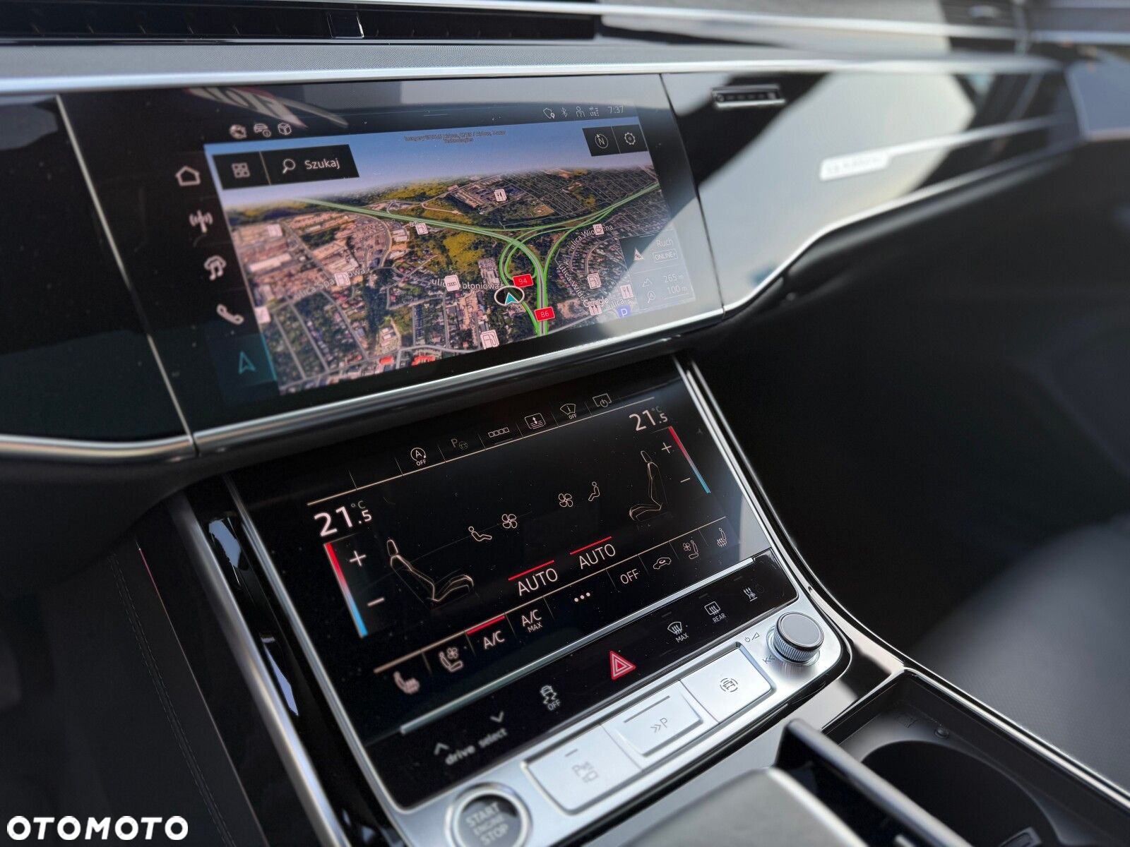 Audi A8 - 30