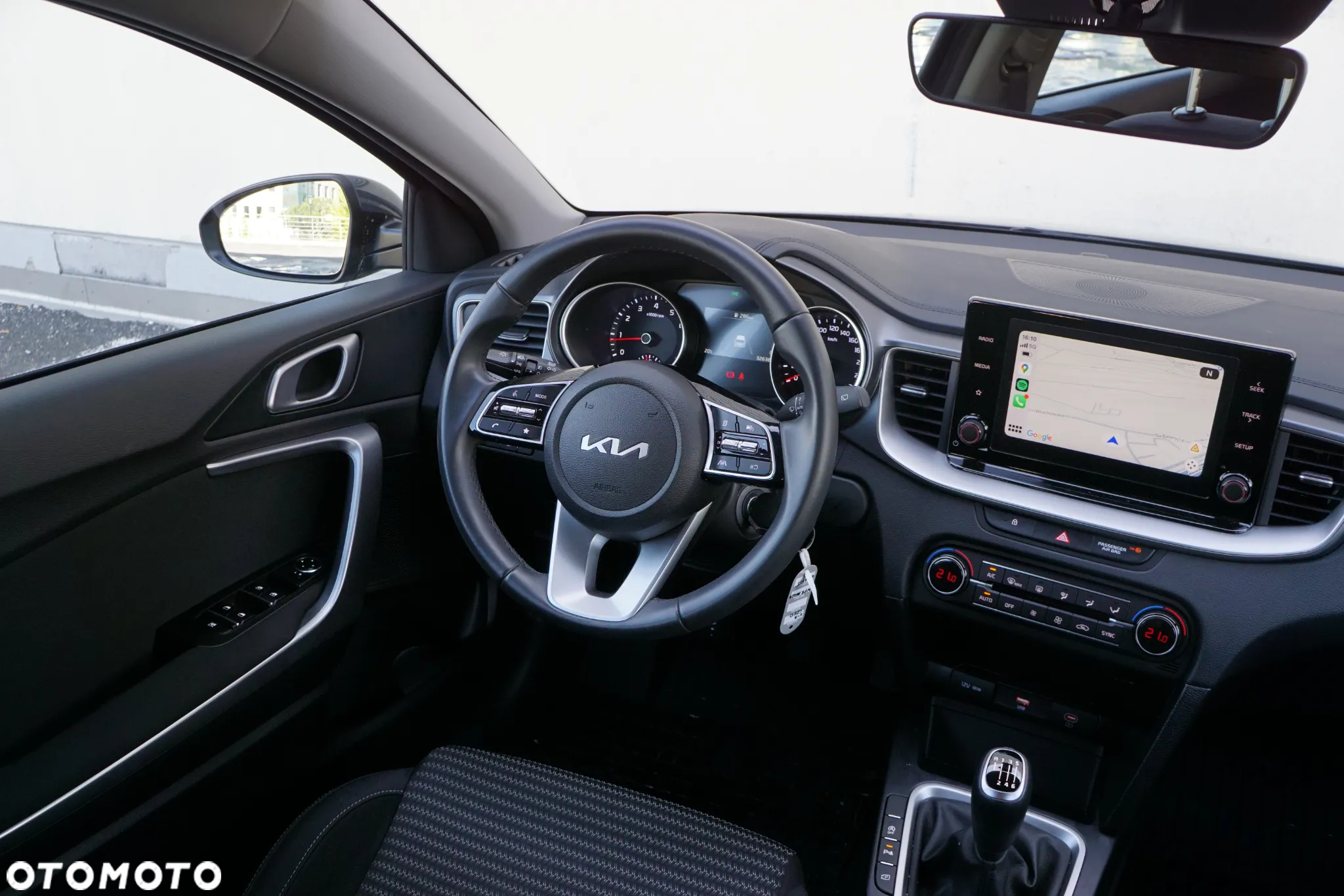 Kia Ceed 1.5 T-GDI M - 16