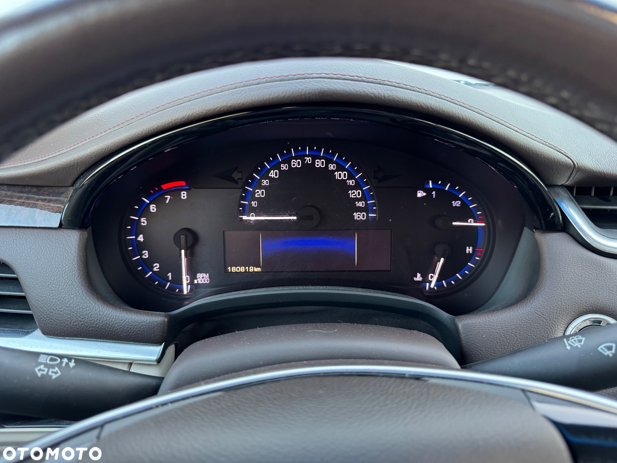 Cadillac XTS - 24