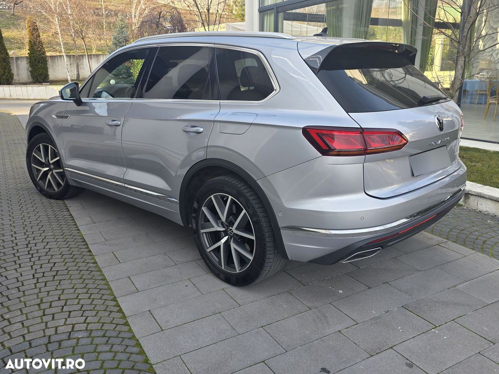 Volkswagen Touareg - 10