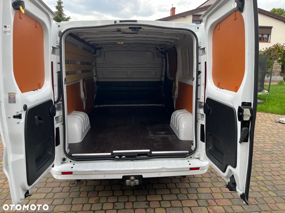 Renault Trafic - 17