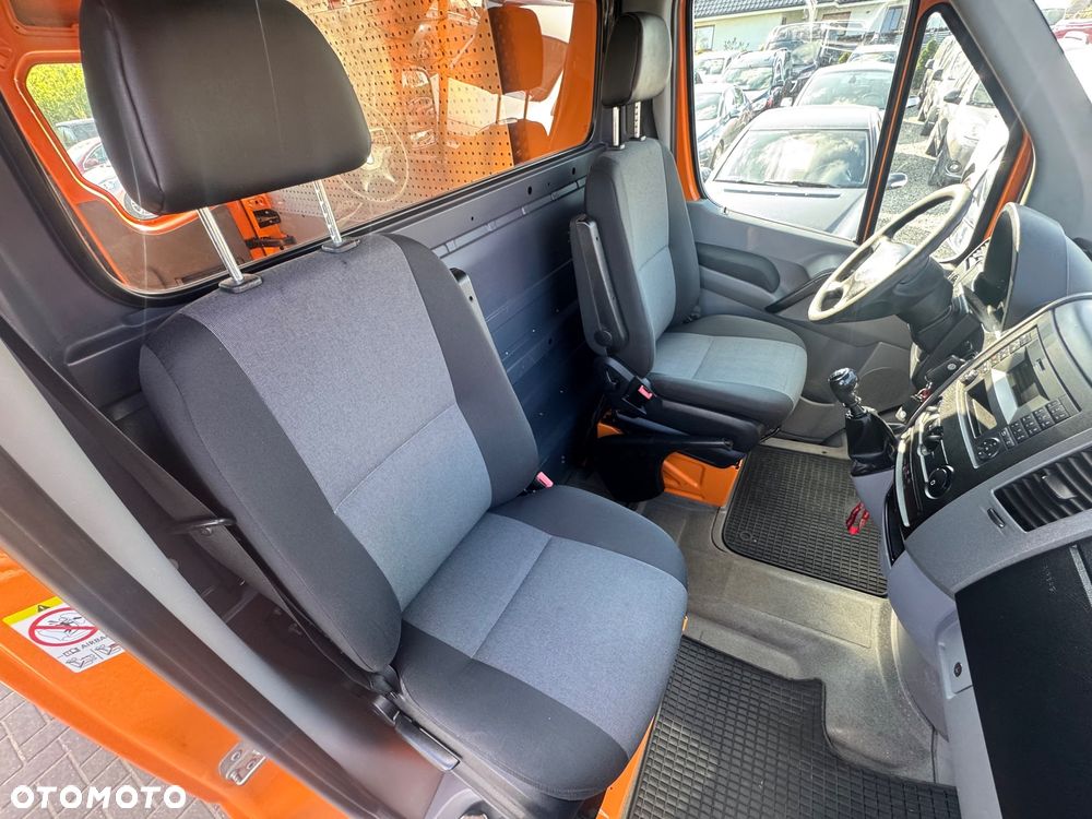 Volkswagen Crafter - 27