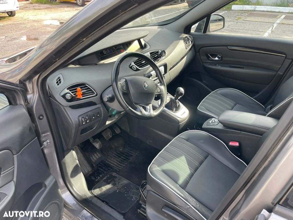 Renault Scenic - 4