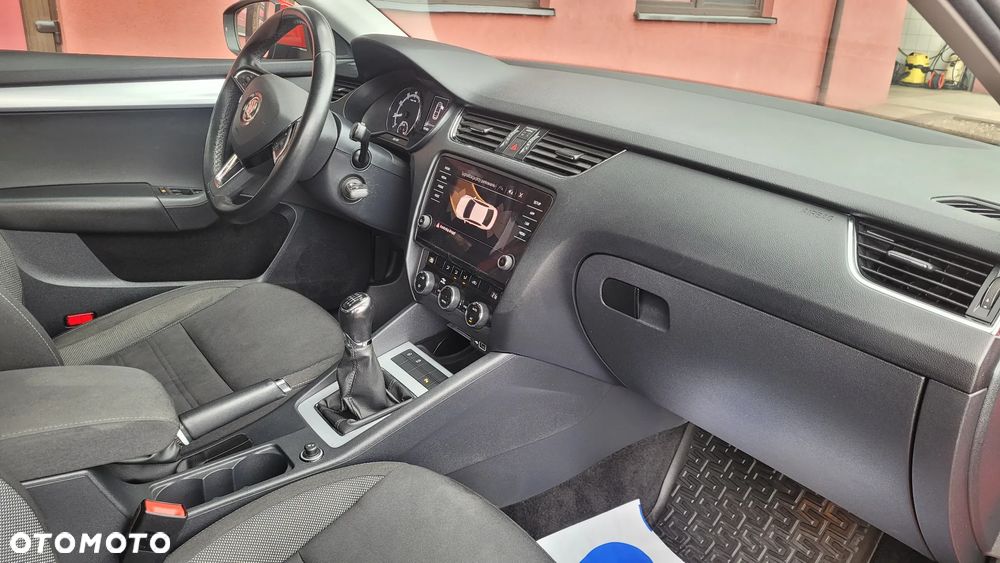 Skoda Octavia 1.5 TSI ACT Ambition - 11