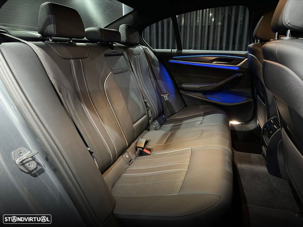BMW 520 d Pack M Auto - 45