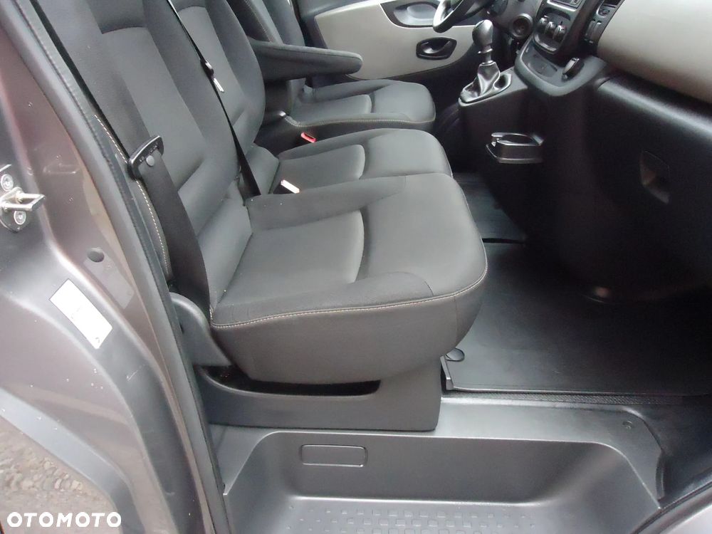 Renault Trafic Combi L1H1 Authentique - 11