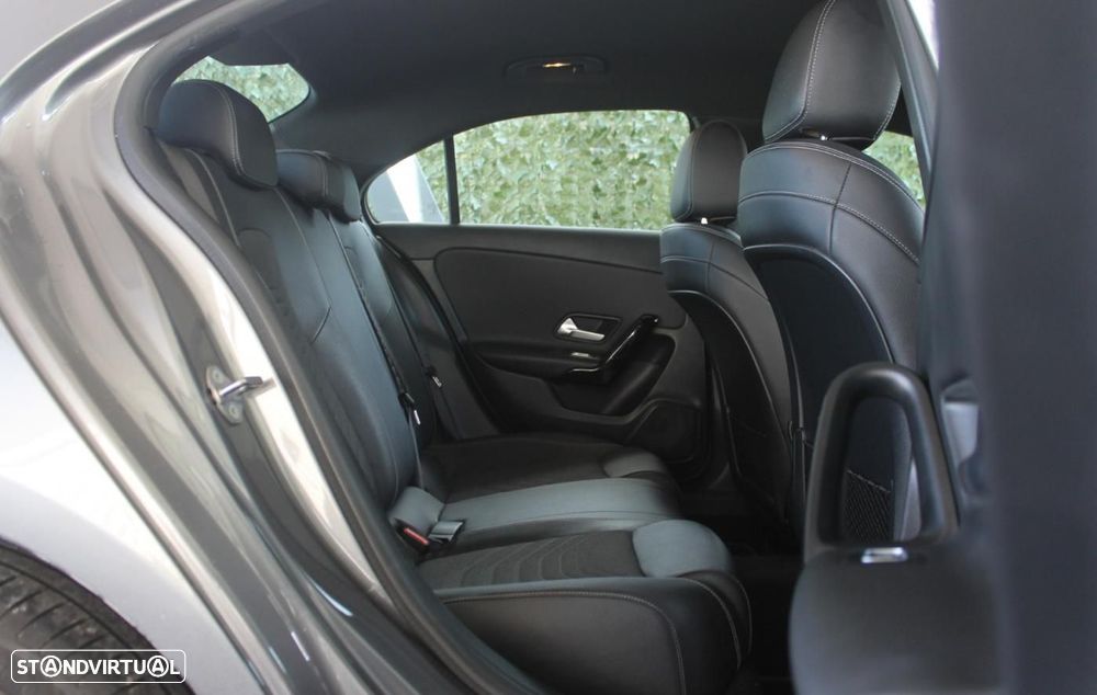 Mercedes-Benz A 180 Limousine d Style Aut. - 13