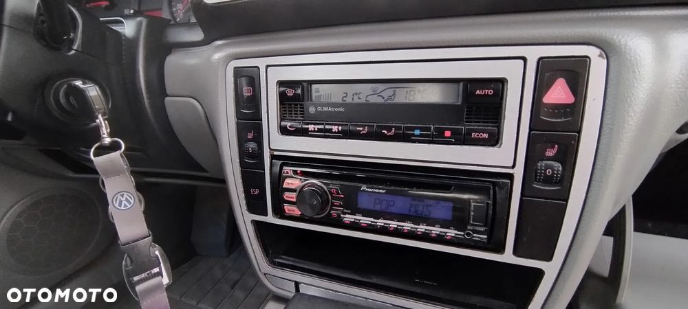 Volkswagen Passat 1.9 TDI - 29