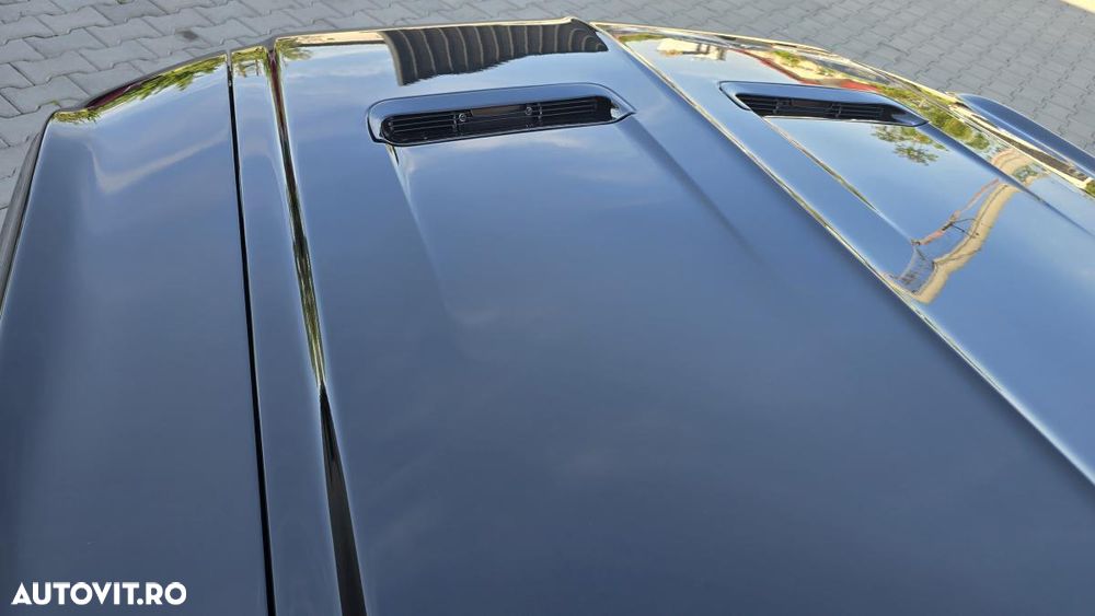 Ford Mustang - 9