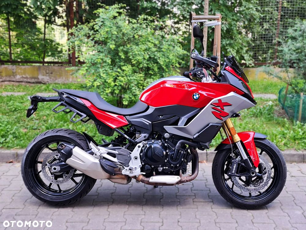 BMW XR - 1