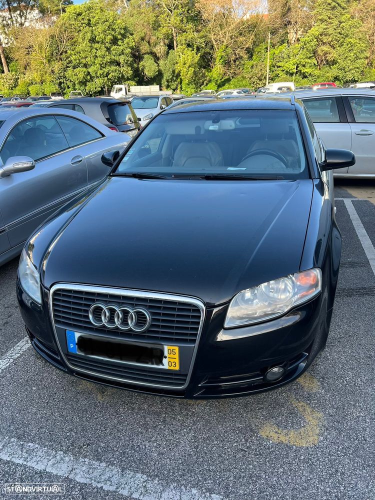 Audi A4 Avant 2.0 TDi - 1