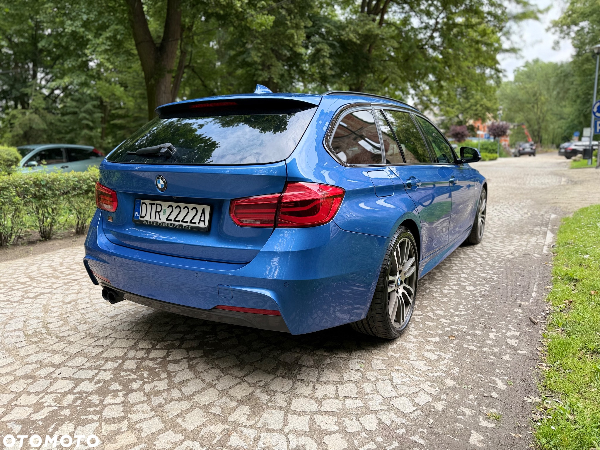 BMW Seria 3 320d xDrive - 4