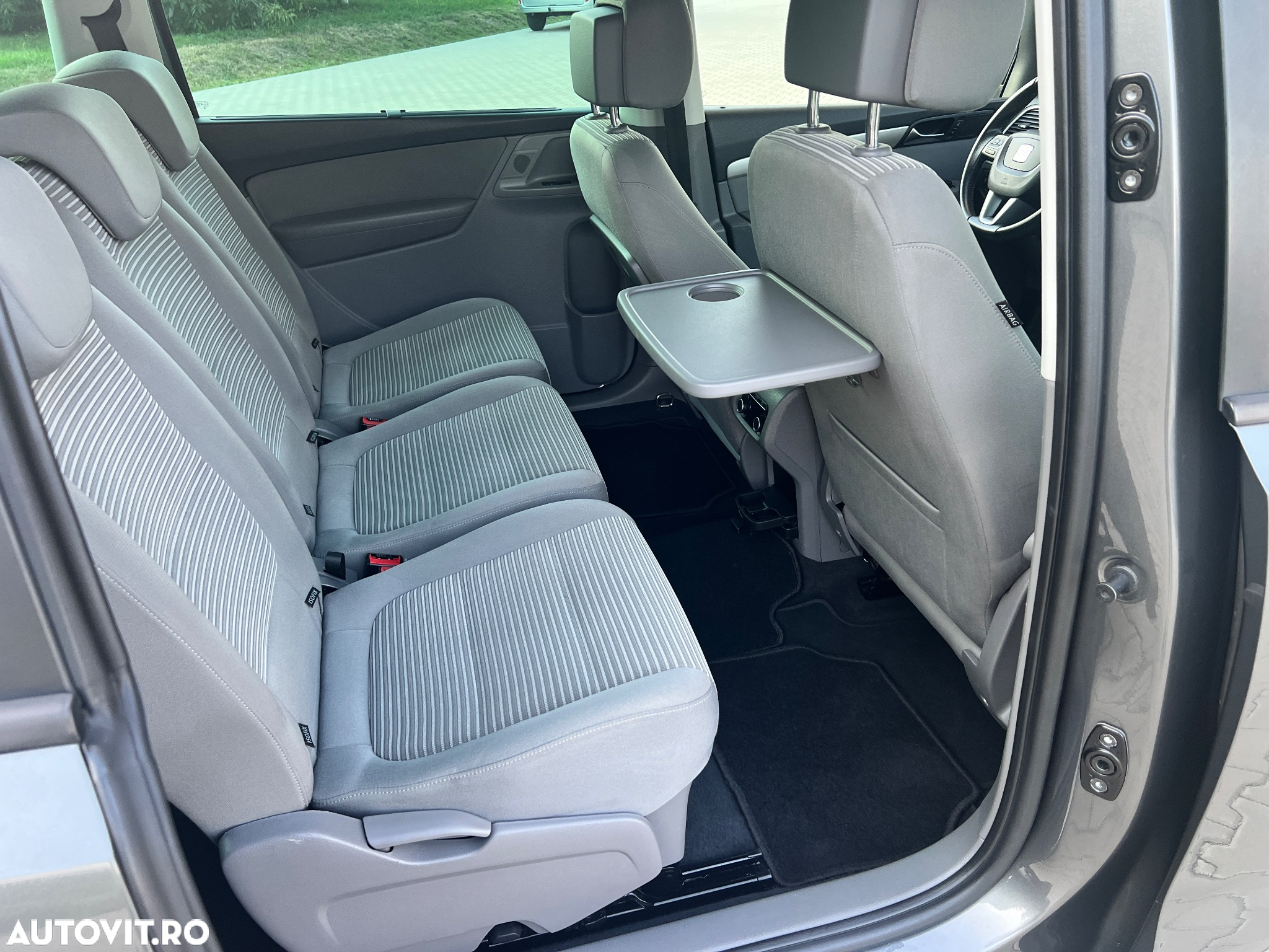 Seat Alhambra 2.0 TDI Ecomotive Reference - 12