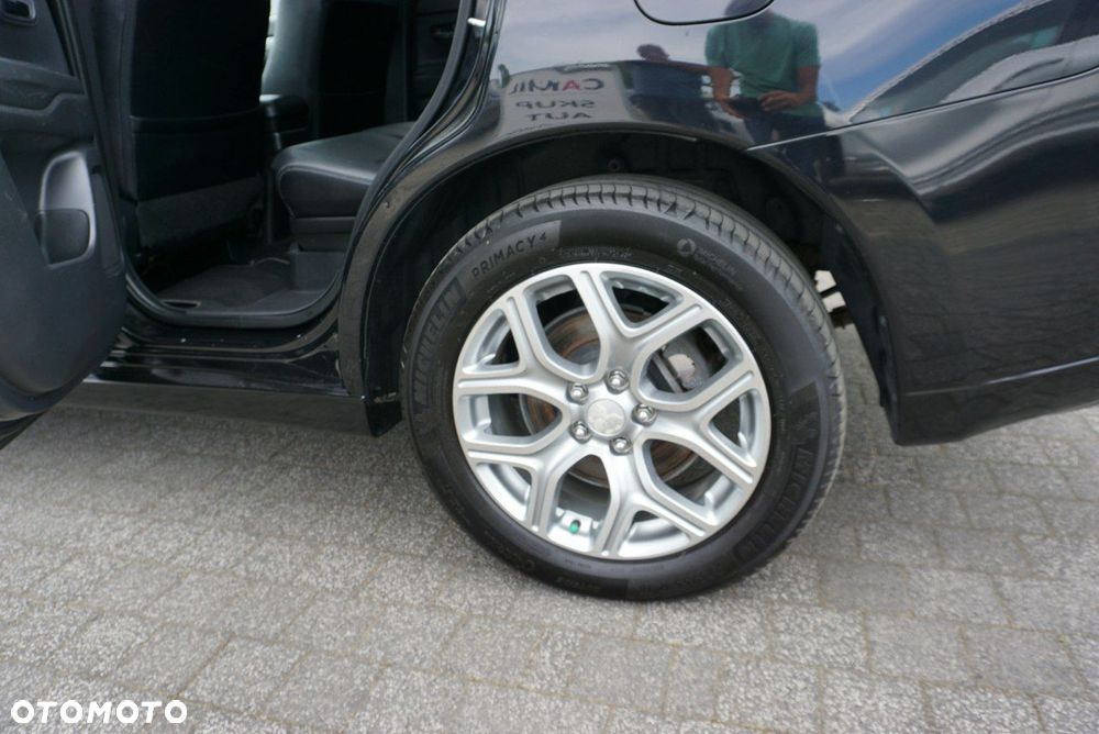 Mitsubishi Outlander - 16