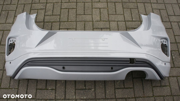 TYLNY ZDERZAK FORD FIESTA MK8 MKVIII ST