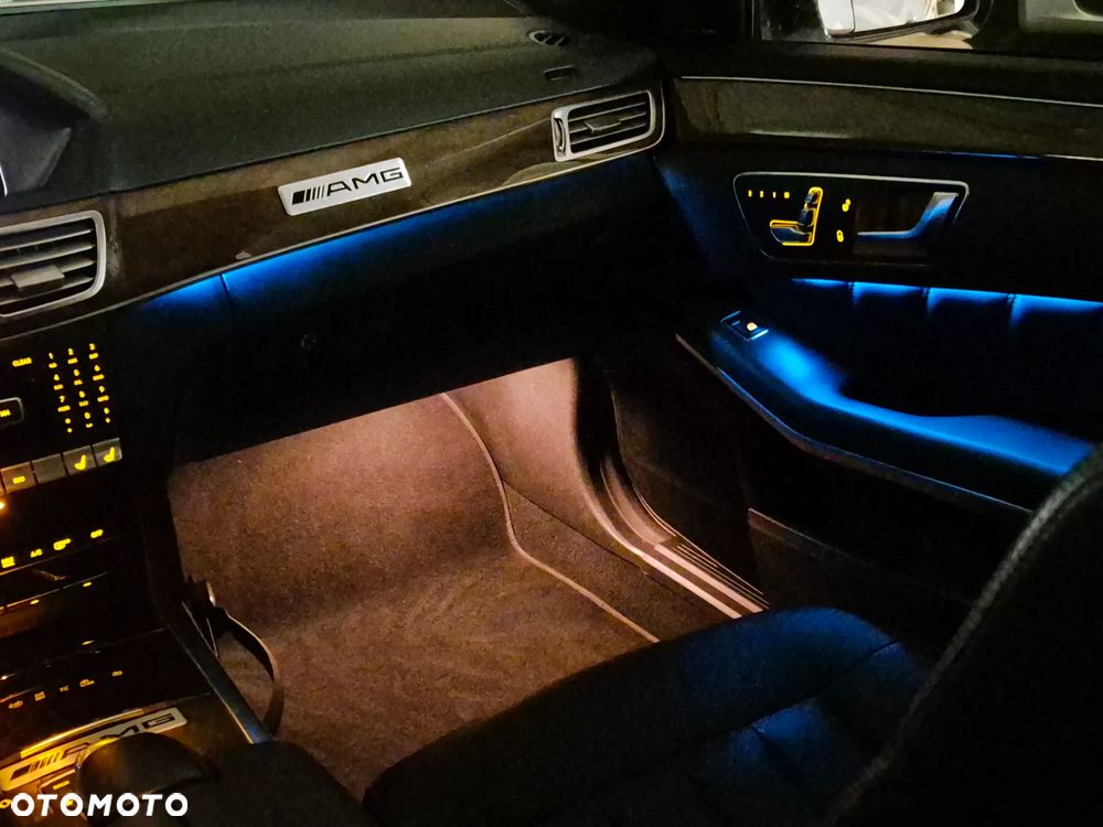 Mercedes-Benz Klasa E 400 4-Matic Avantgarde - 15