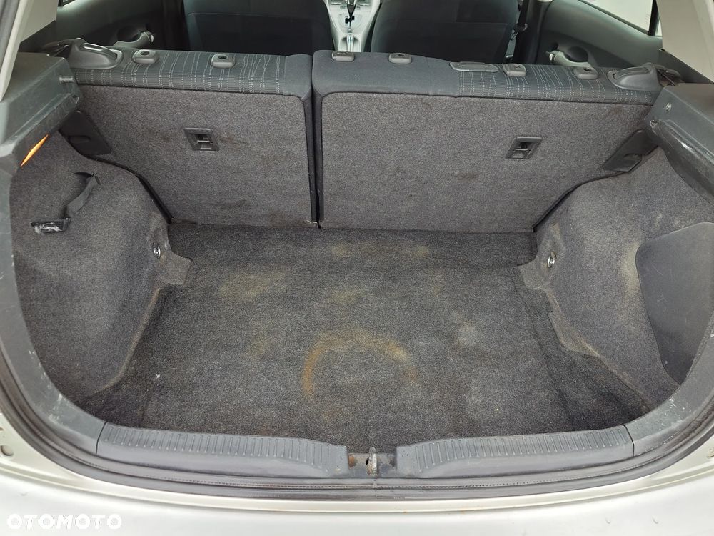 Toyota Auris 1.6 VVT-i Premium MM - 9