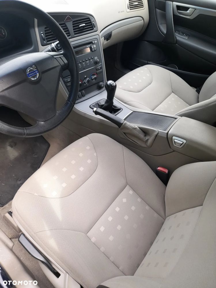 Volvo S60 2.4 Momentum - 14