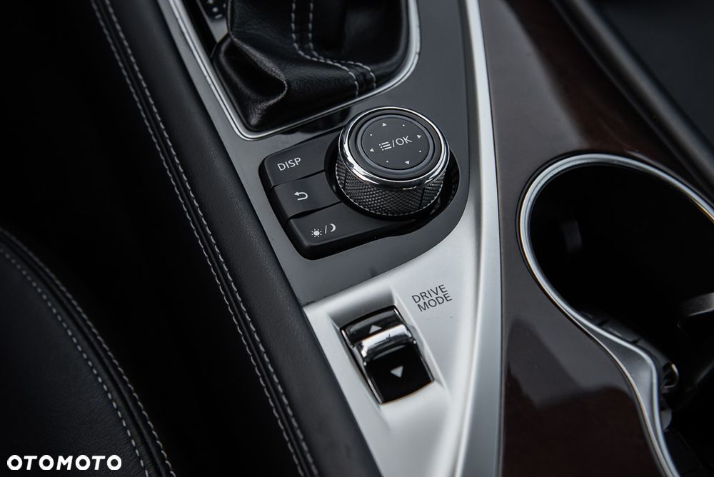 Infiniti Q50 Q50(S) 2.0t Sport Tech - 26