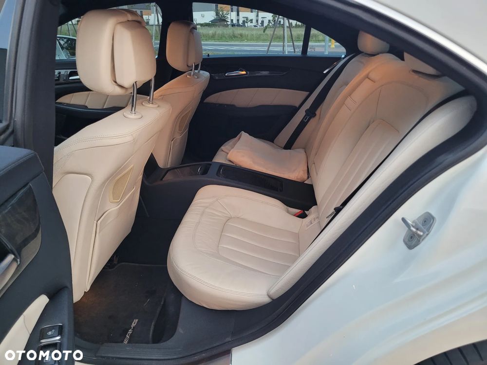 Mercedes-Benz CLS 350 CDI BlueEff - 11