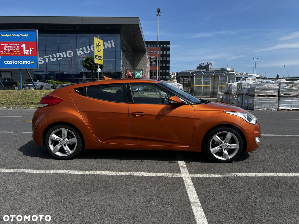 Hyundai Veloster 1.6 GDI Comfort - 6