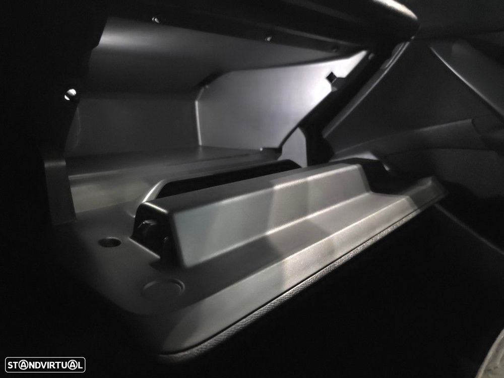 Peugeot 308 SW BlueHDi 130 EAT8 Allure - 37