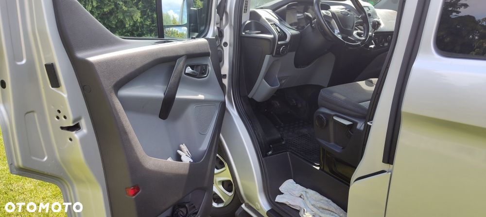 Ford Transit Custom - 8
