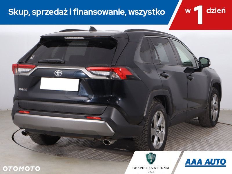 Toyota RAV4 - 7