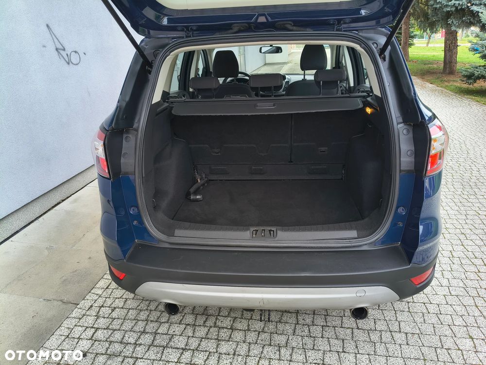 Ford Kuga 1.5 EcoBoost 2x4 Business Edition - 23