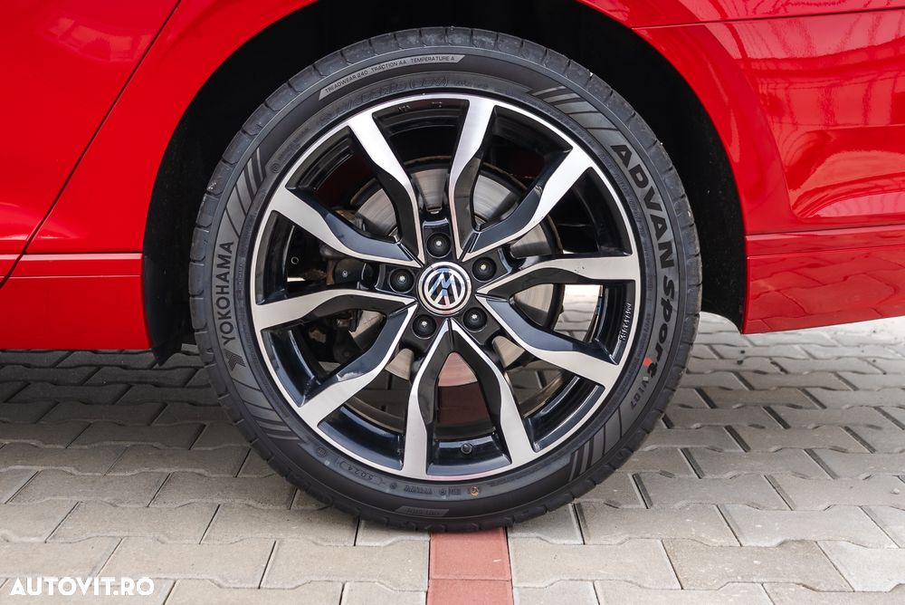 Volkswagen Passat Variant 2.0 TDI DSG (BlueMotion Technology) Comfortline - 19