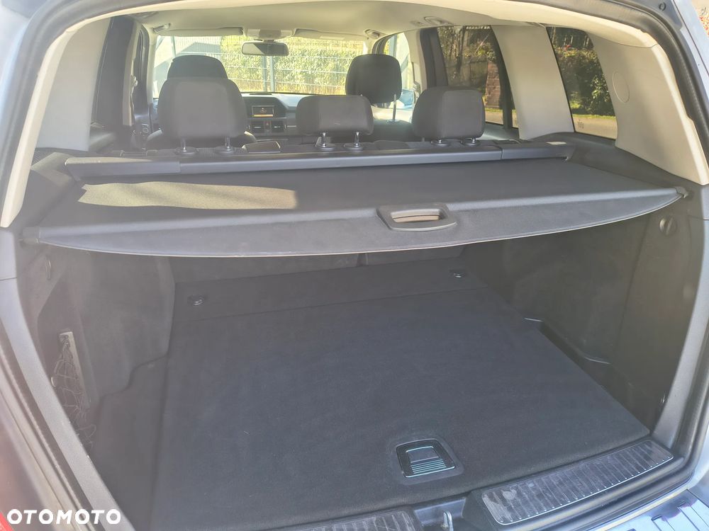 Mercedes-Benz GLK 320 CDI DPF 4Matic 7G-TRONIC Edition 1 - 21