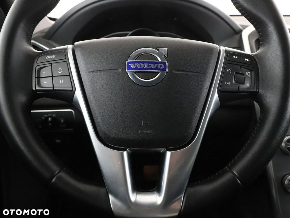 Volvo XC 60 D3 Geartronic Momentum - 21