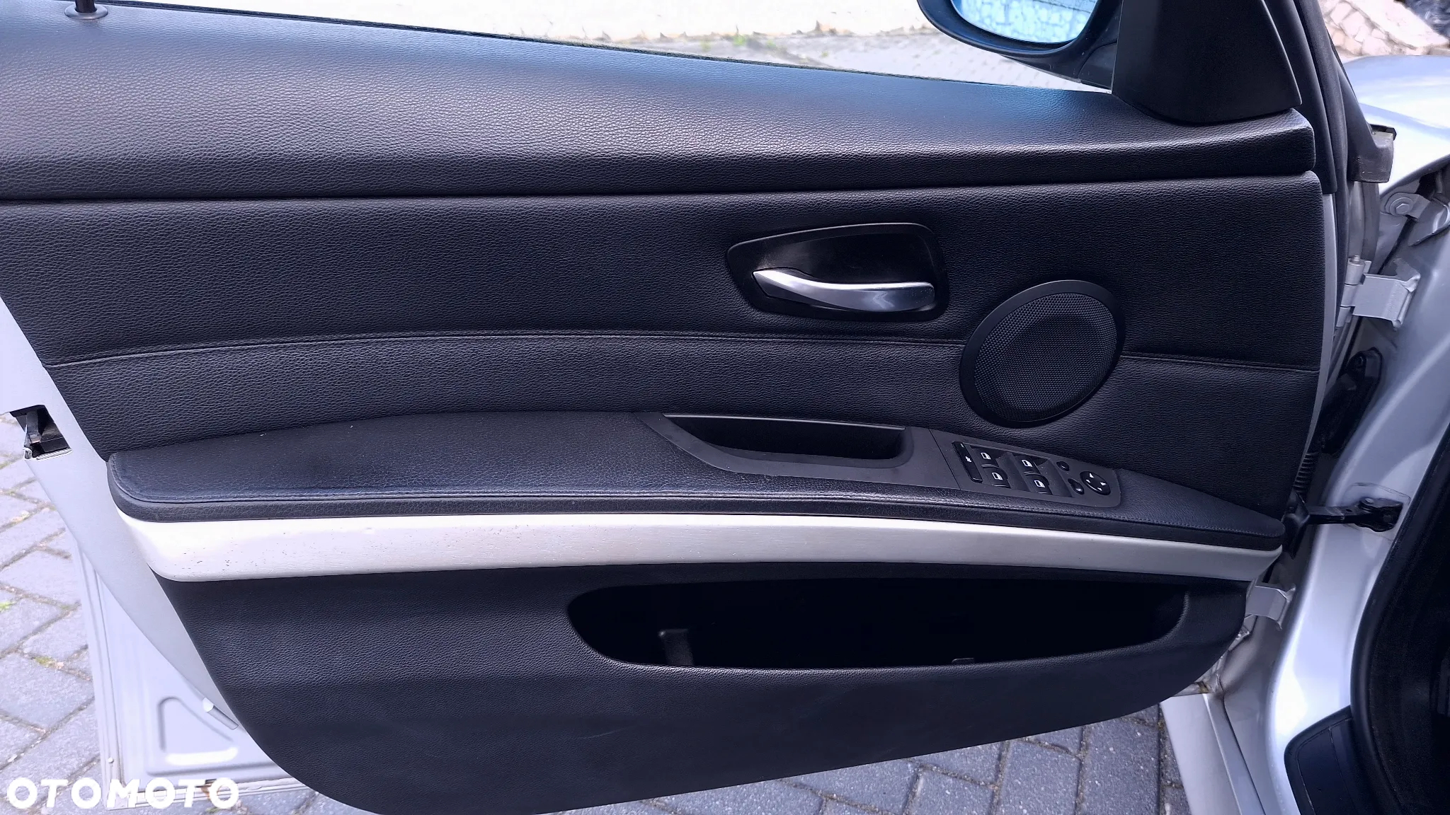 BMW Seria 3 320d DPF Touring - 20