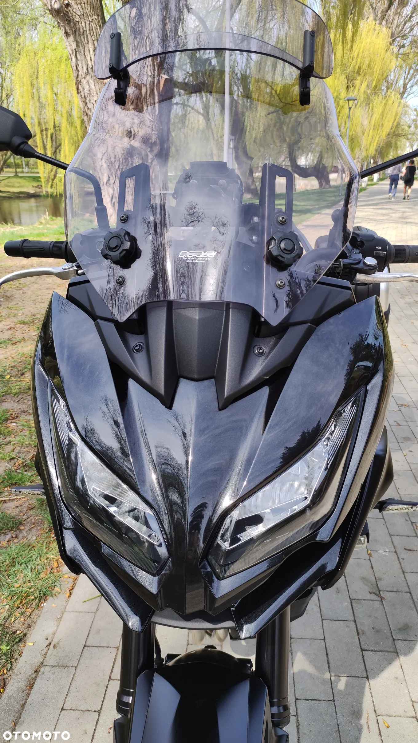 Kawasaki Versys 1000 - 9