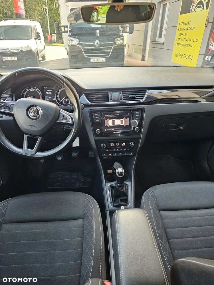 Skoda RAPID Spb 1.0 TSI Active - 7
