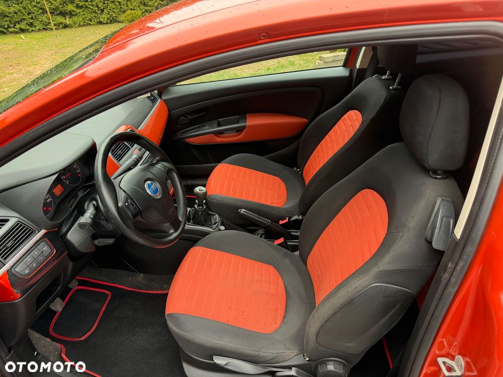 Fiat Punto 1.4 16V Sporting - 10