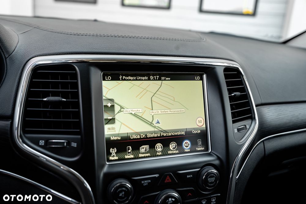 Jeep Grand Cherokee 3.0 CRD Summit - 34
