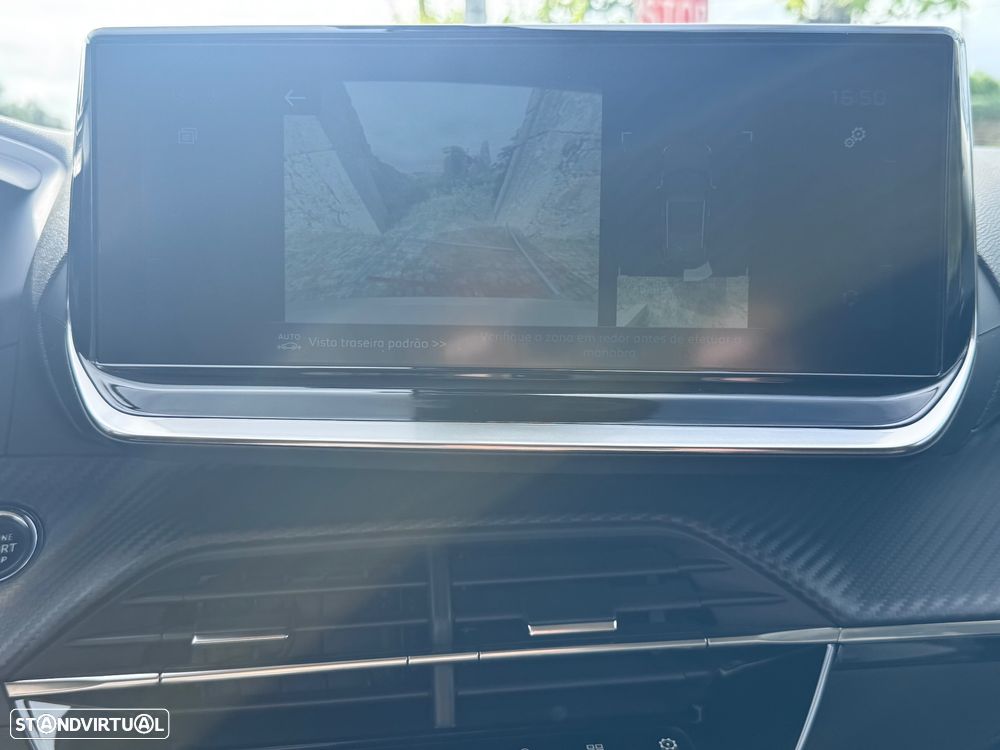 Peugeot 2008 1.2 PureTech Allure - 5