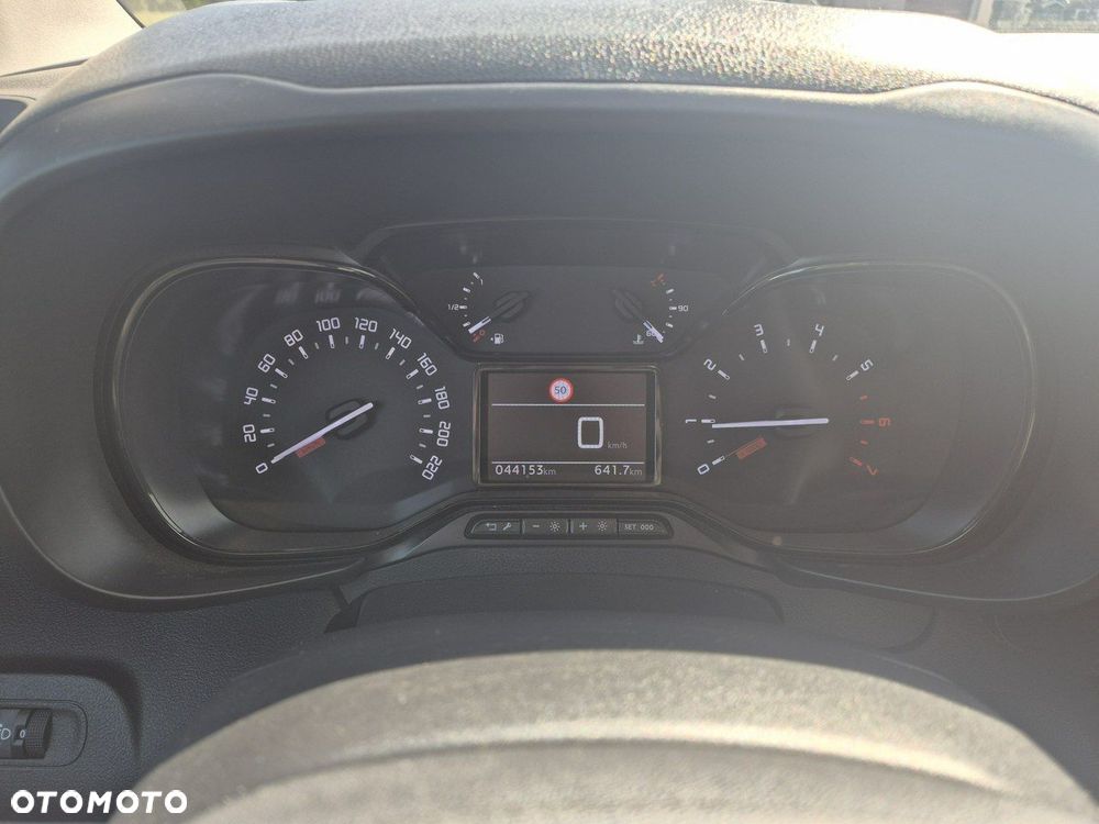 Citroën Berlingo M 1.2 PureTech Feel S&S - 16