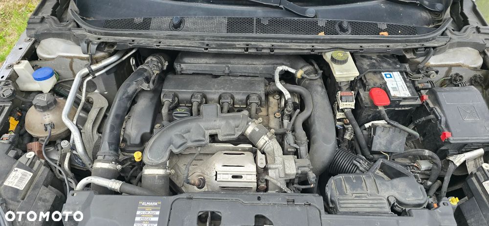 Peugeot 308 1.6 THP Active - 10