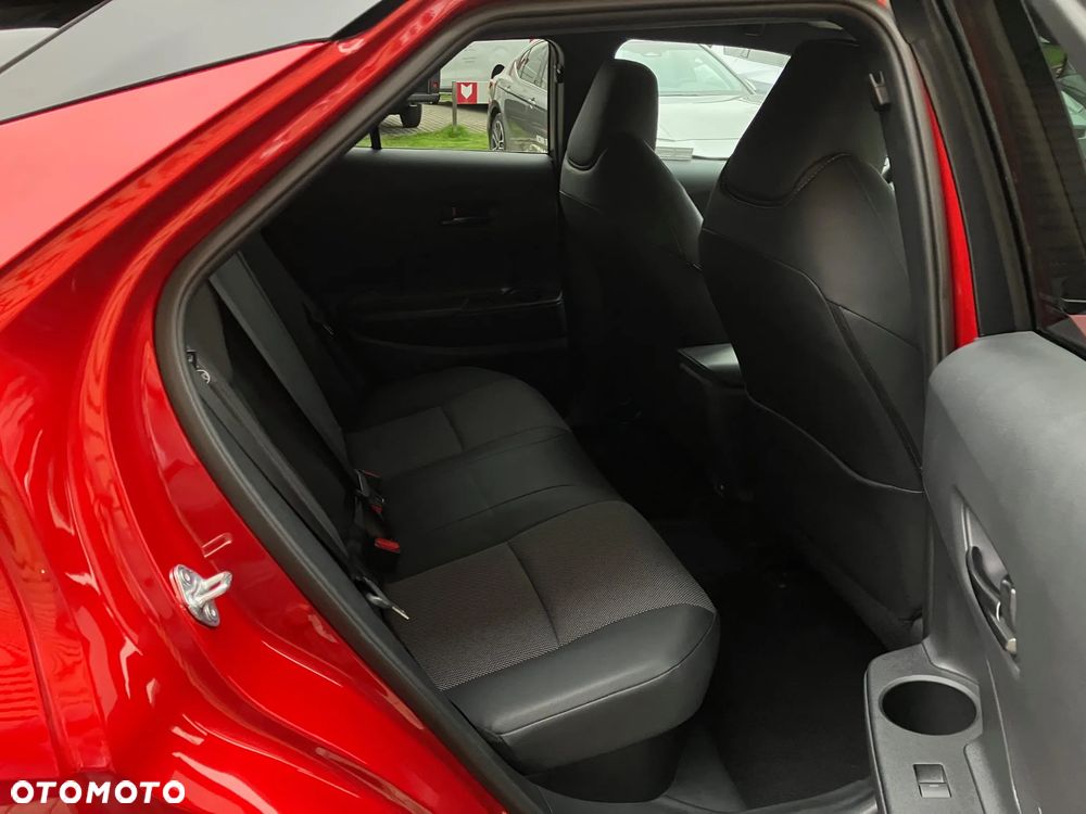 Toyota C-HR 2.0 PHEV Dynamic Force Executive - 21