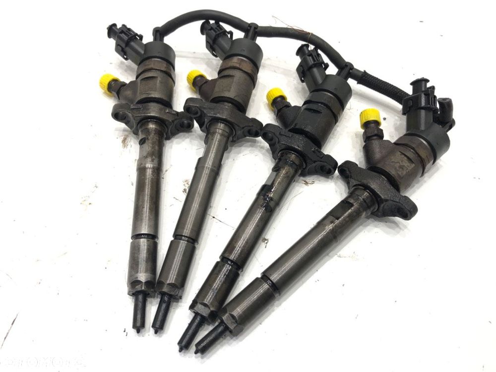 WTRYSKIWACZE KOMPLET  FORD FOCUS II Turnier (DA_, FFS, DS) 2004 - 2012 1.6 TDCi 80 kW [109 KM] olej - 2